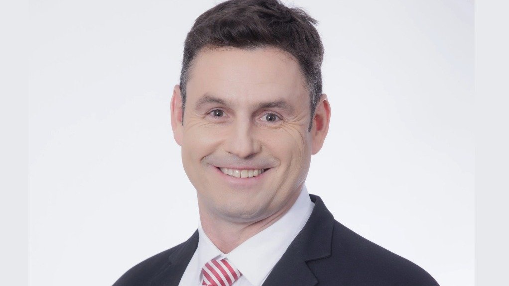 Mantengu outgoing CEO Mike Miller