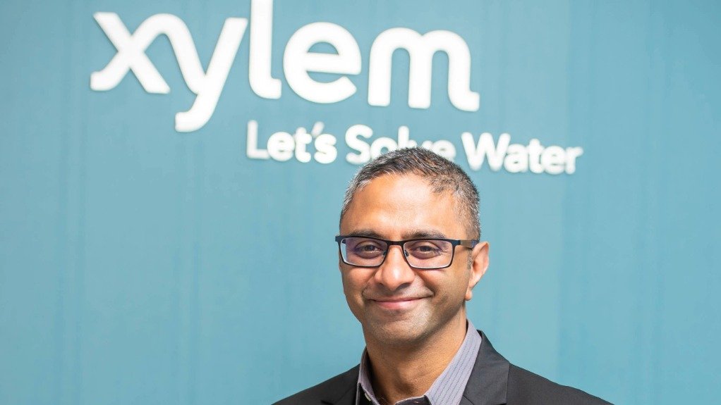 Does water management need artificial intelligence?