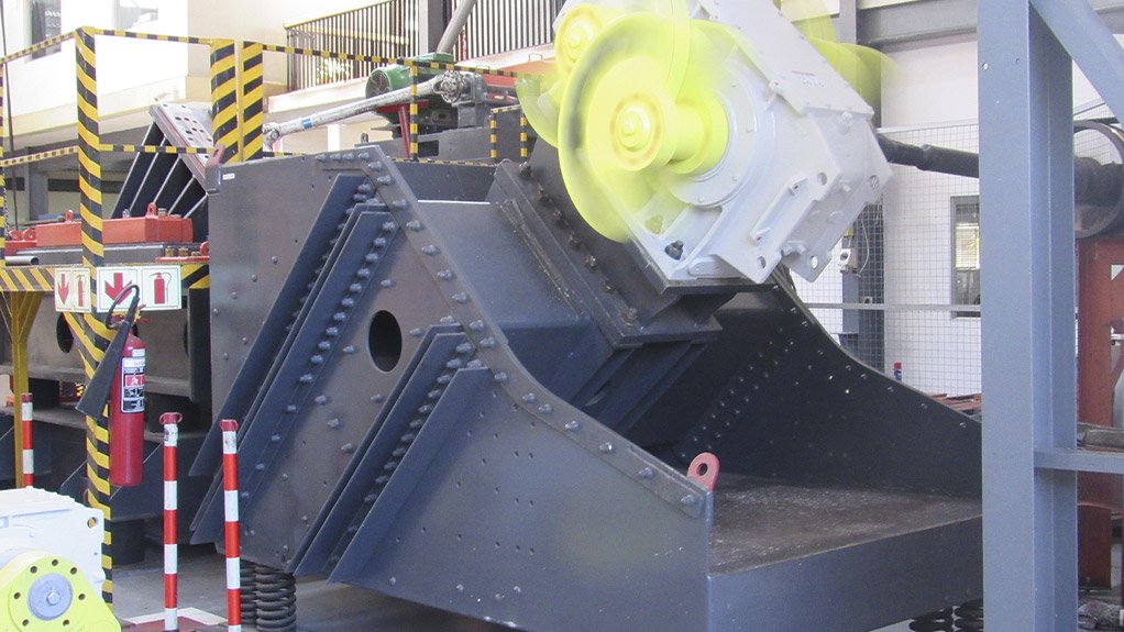 A refurbished exciter gearbox undergoes comprehensive testing at Sandvik Rock Processing to verify performance, reliability and compliance with OEM specifications