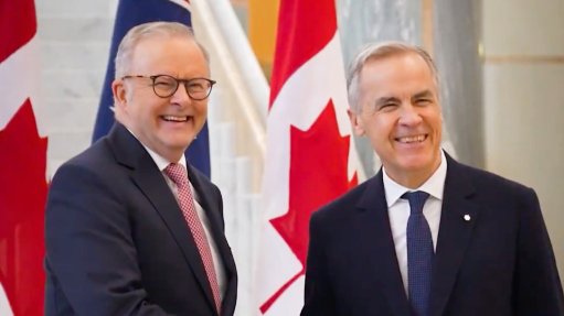 Australian PM Anthony Albanese and his Canadian counterpart Mark Carney