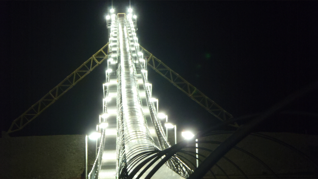 Karowe walkway to heaven