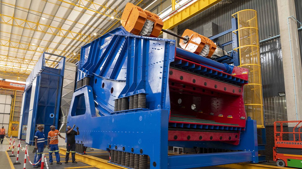 Image of a large screen at Weir heavy bay screen manufacturing facility