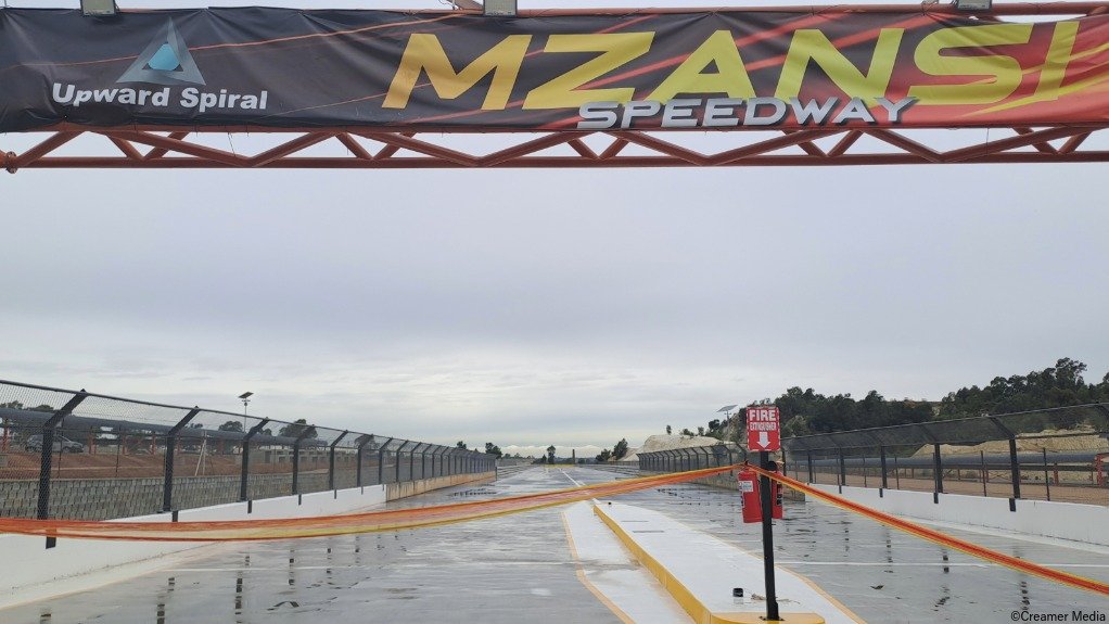 An image of an Upward Spiral racetrack 