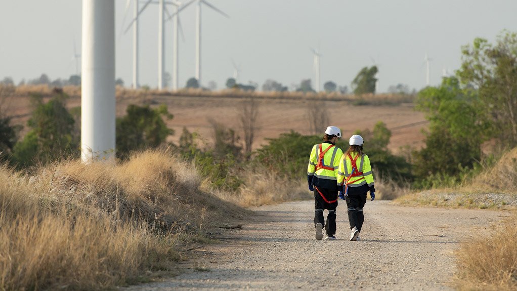 Green hydrogen developments often span hundreds of kilometres, linking renewable energy generation sites, transmission corridors and export infrastructure into a single integrated system