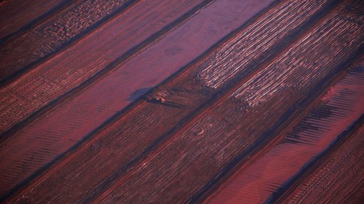 Rio shuts bauxite mines as cyclone hits north-east Australia