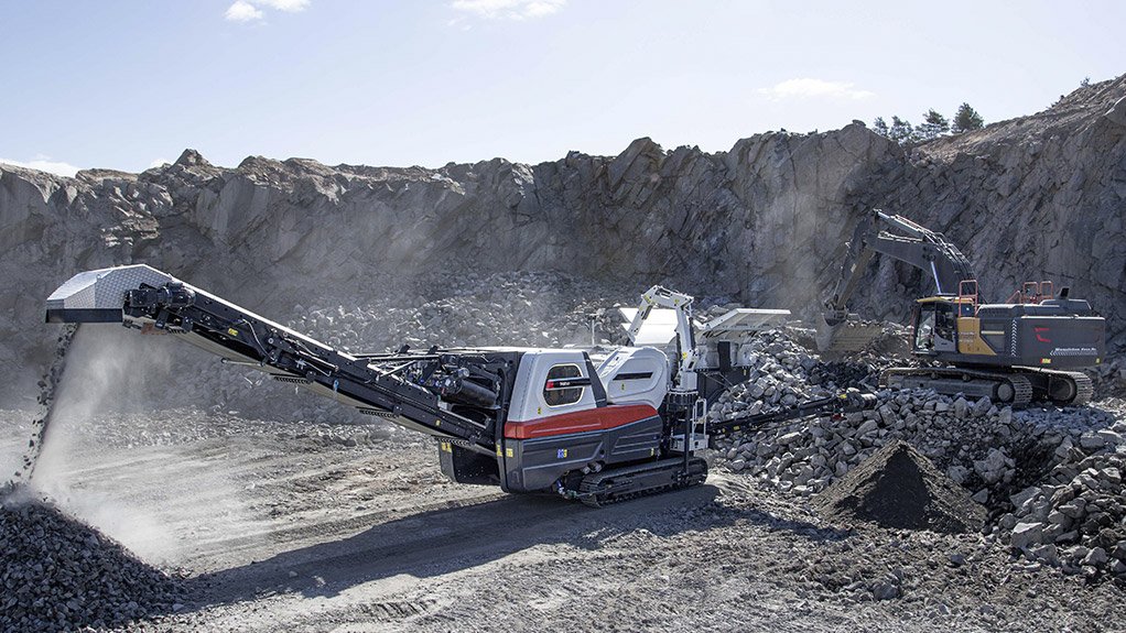 Available in Southern Africa through Pilot Crushtec, the Metso Lokotrack LT400J combines high production capacity with improved energy efficiency