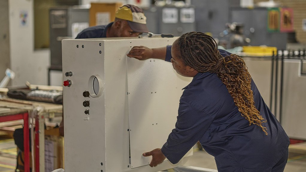 Lifecycle reliability of its climate control systems is supported through training and maintenance services provided by Booyco Engineering