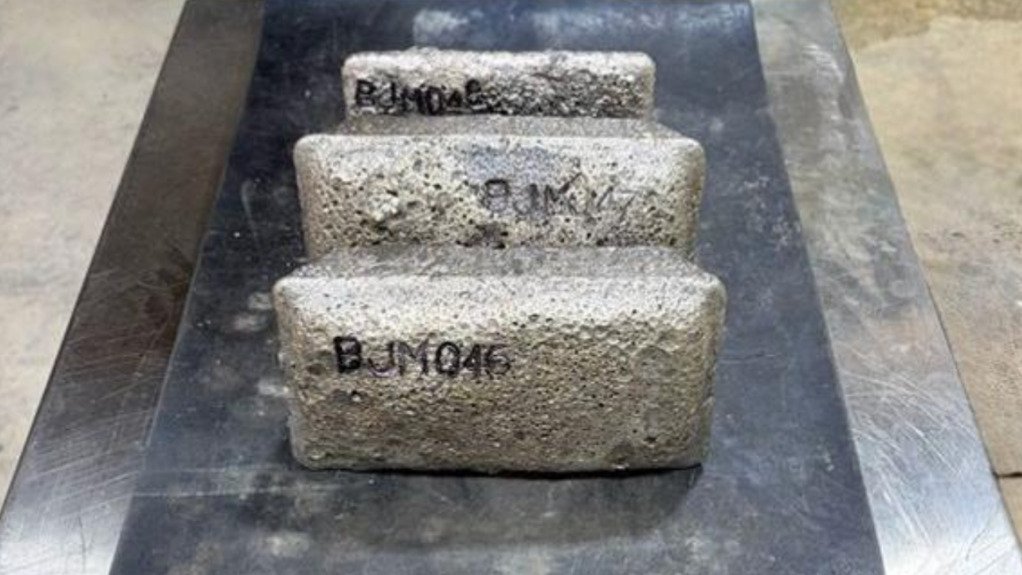 NMR pours 560 oz doré at Blackjack 