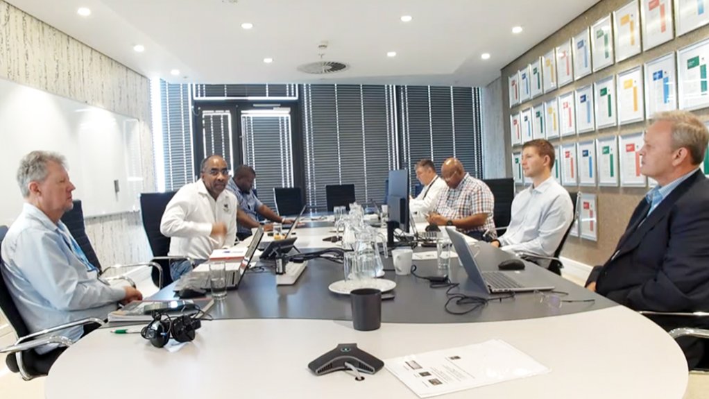 Junior and Emerging Miners Desk webinar team.