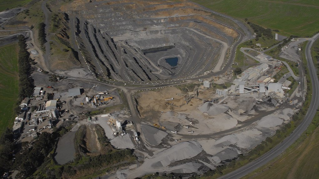 AfriSam is supplying the specialist material from its nearby Peninsula Quarry