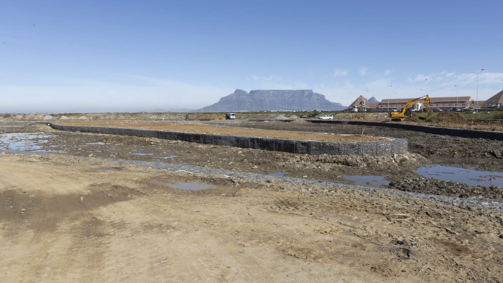 Earthworks have prepared the way for 12 000m3 of dump rock for stabilisation