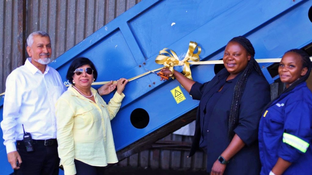 InWaste Green buyback centre’s co-owners (from left) Eban and Miriam Moses celebrate the arrival of the sponsored recycling conveyor system along with Petco CEO Telly Chauke and Petco Project Manager: Liquid Board Packaging, Nomzamo Mnqayi.