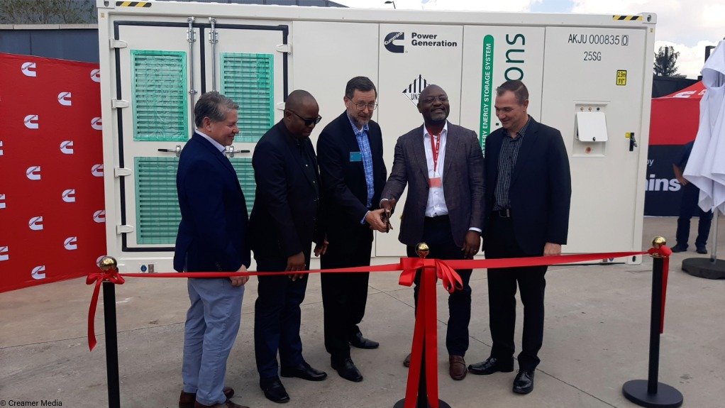 Cummins BESS ribbon cutting 