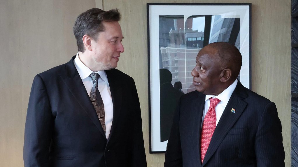 SpaceX CEO Elon Musk & President Cyril Ramaphosa 