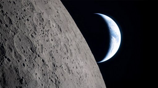 Platinum supports latest journey around moon.