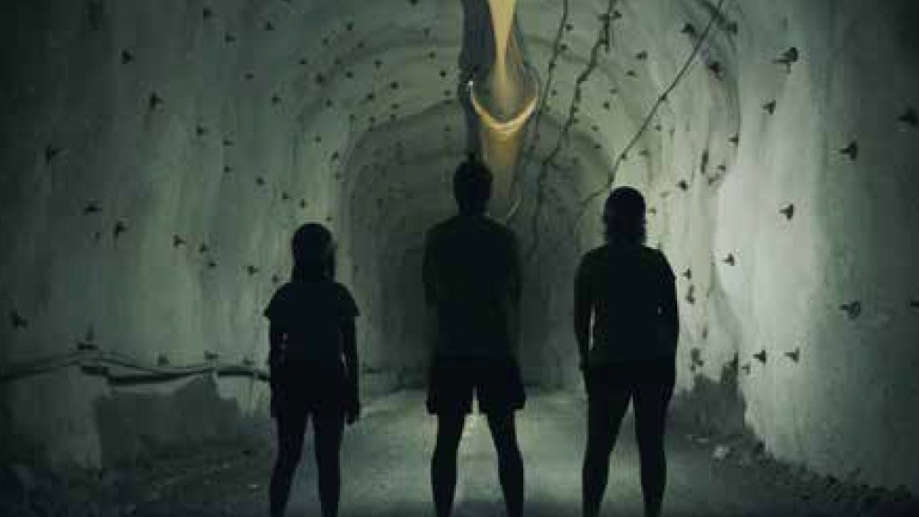 CHALLENGING PERCEPTIONS
The World’s Deepest Marathon participants ranged from seasoned marathon runners to novices, including representatives from 20 mining companies 