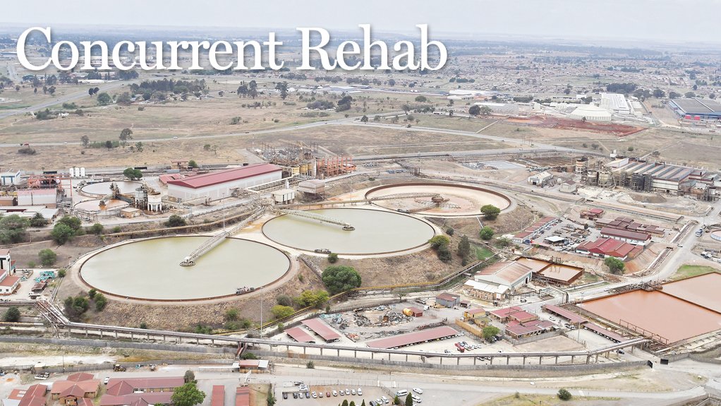 Magazine cover image