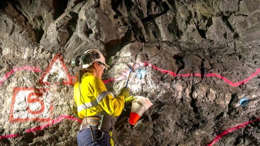 Image of Bellevue Mine rockface