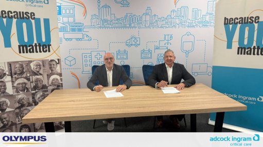 Olympus Middle East and Africa VP and MD Ronald Boueri and AICC MD Colin Sheen