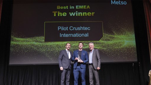 Carlos Padin, Vice President, Distribution Management EMEA at Metso, with Francois Marais, Director Sales and Marketing Pilot Crushtec, and Sandro Scherf, CEO of Pilot Crushtec