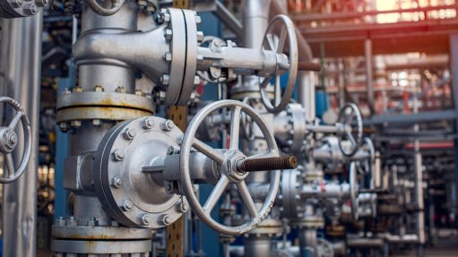 Oil refinery infrastructure