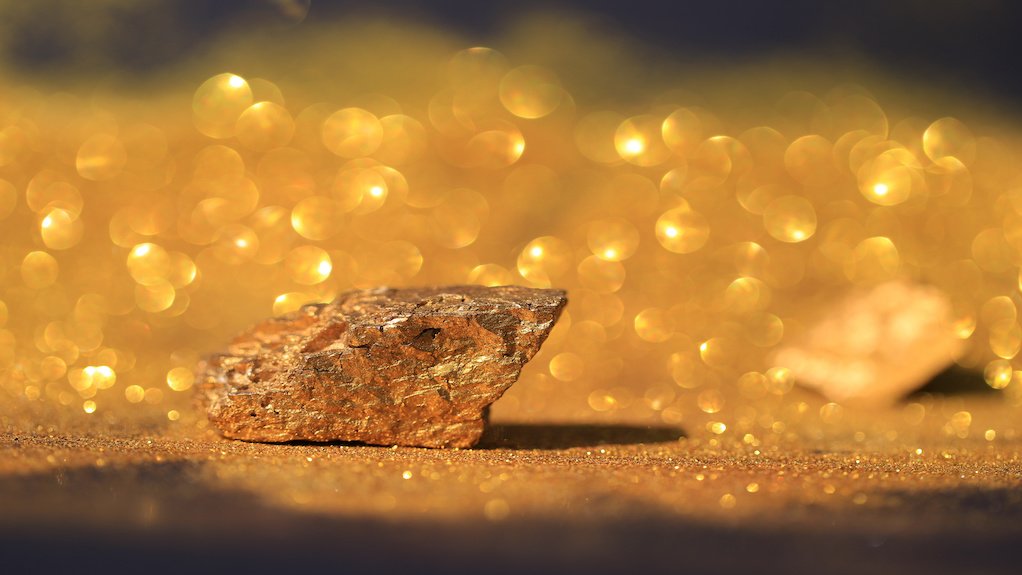 Image of gold nuggets and dust