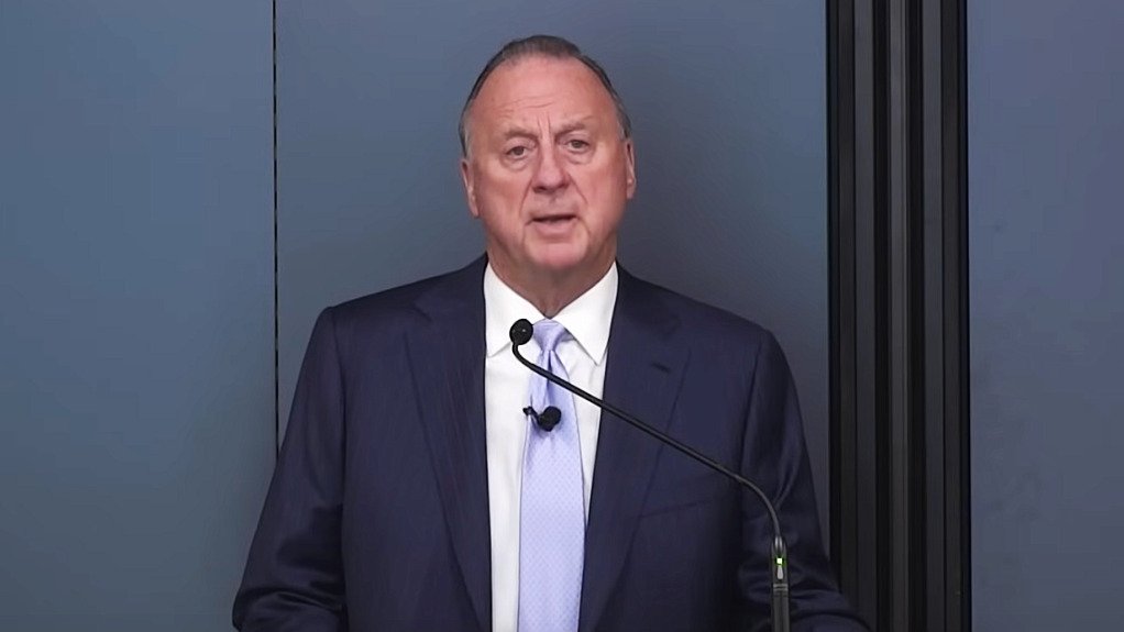 MinRes founder Chris Ellison