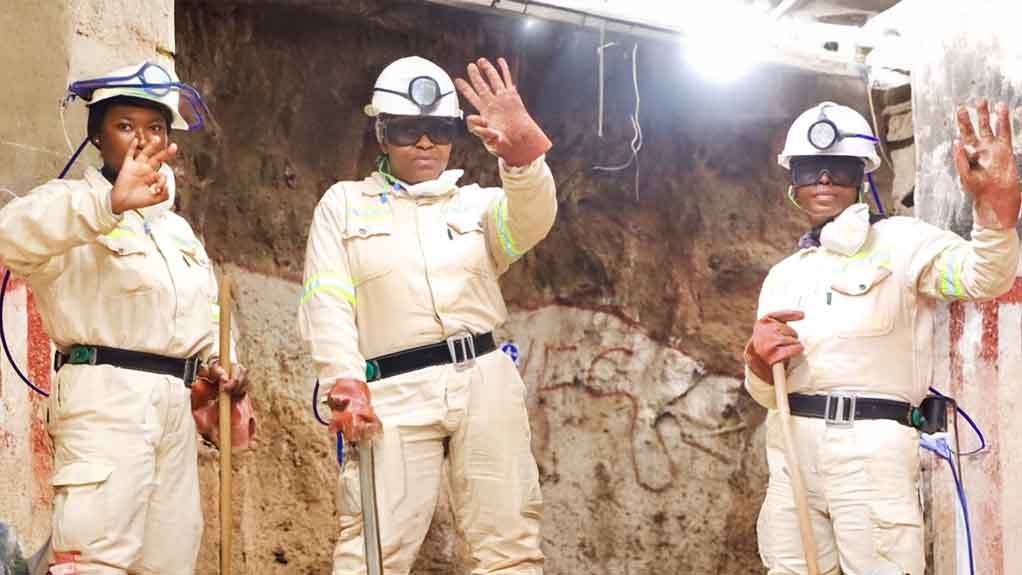 Qala Shallows mining personnel.