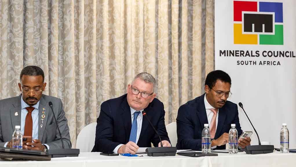 Minerals Council South Africa president Paul Dunne (centre) flanked by Minerals Council CEO Mzila Mthenjane (left) and vice-president Moses Madondo.