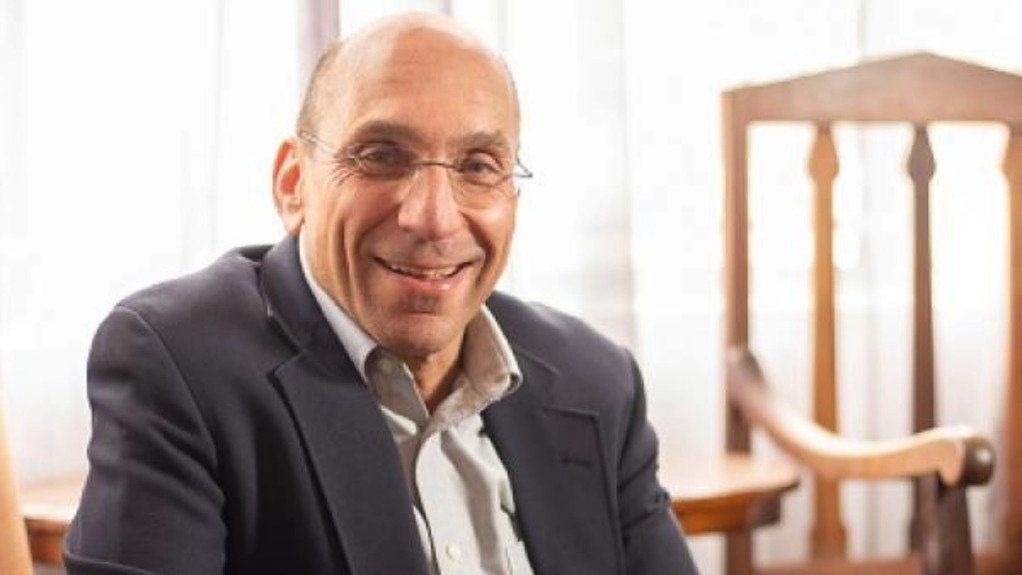 An image of Daniel Bradlow