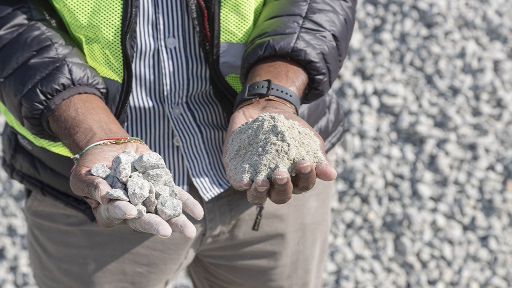 Correct aggregate grading and strength are essential to creating a stable asphalt
matrix capable of withstanding heavy traffic loads.