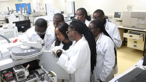 Armscor welcomes African scientists for advanced analytical chemistry programme