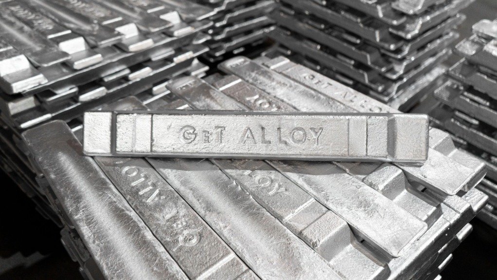 Aluminium ingots manufactured by GeT Alloys from recycled beverage cans and post-consumer scrap