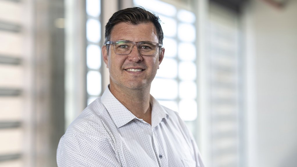 Willem Slabbert - Specialist: Sampling and Magnetics