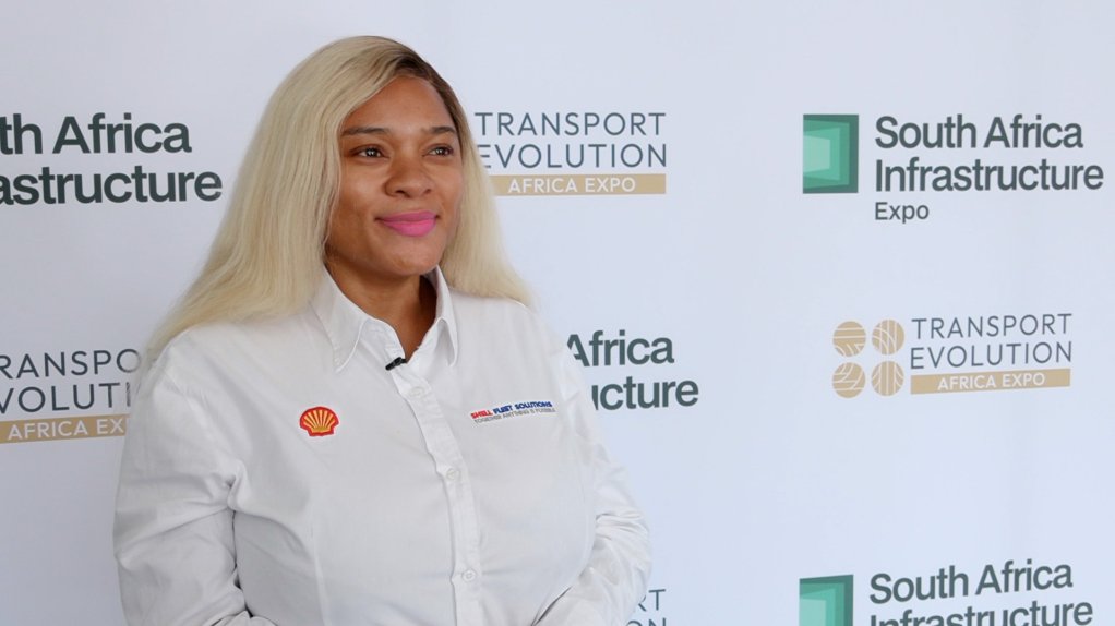Shell Fleet Solutions head of fleet, Ziyanda Xakayi, speaks to Engineering News at the Transport Evolution Africa Forum and Expo in Midrand. Camerawork and Editing: Shadwyn Dickinson.