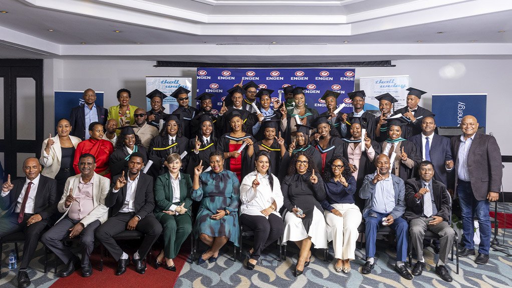 Engen marks Youth Month with graduation of 21 new artisans