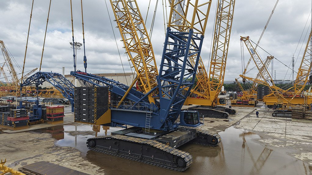 Sarens adds the new XCMG XCL18000M crane to its South African fleet