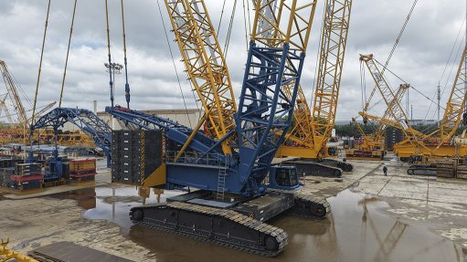 Sarens adds the new XCMG XCL18000M crane to its South African fleet