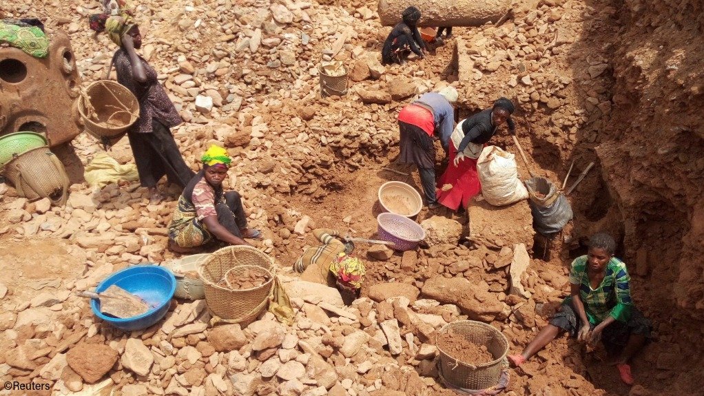Artisanal gold mining in the DRC