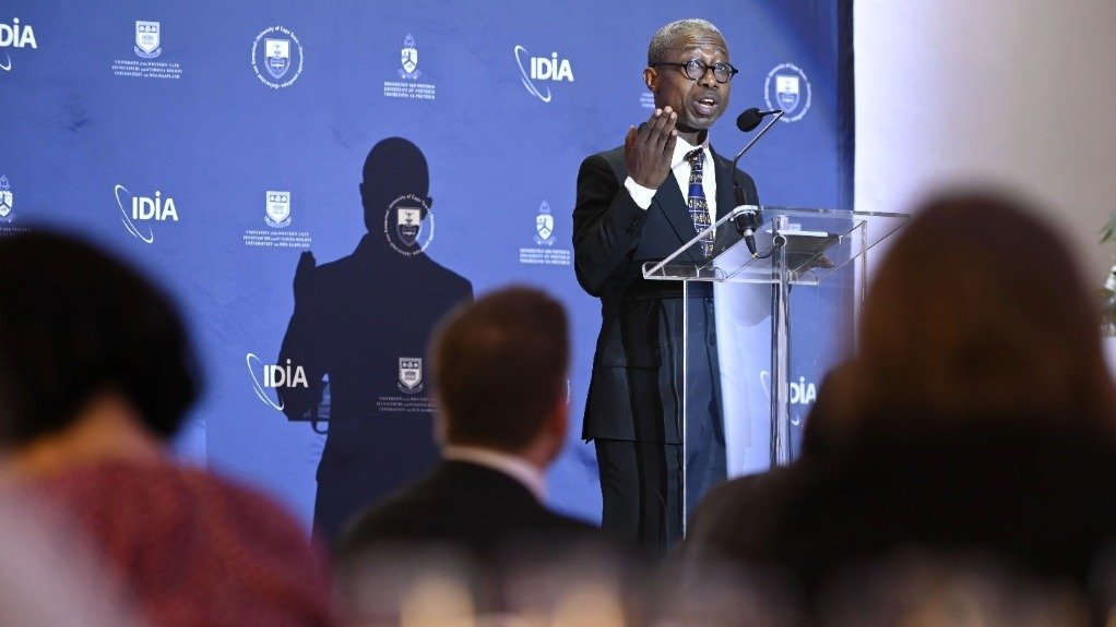 UCT deputy vice-chancellor for Research and Internationalisation Professor Thokozani Majozi in an address during the ten-year anniversary of IDIA