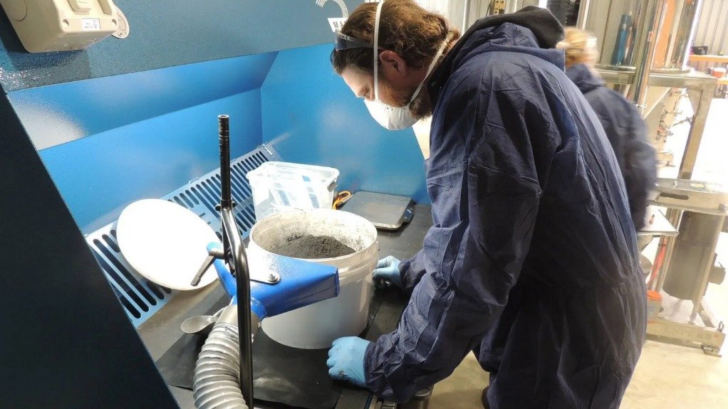 Micronised graphite