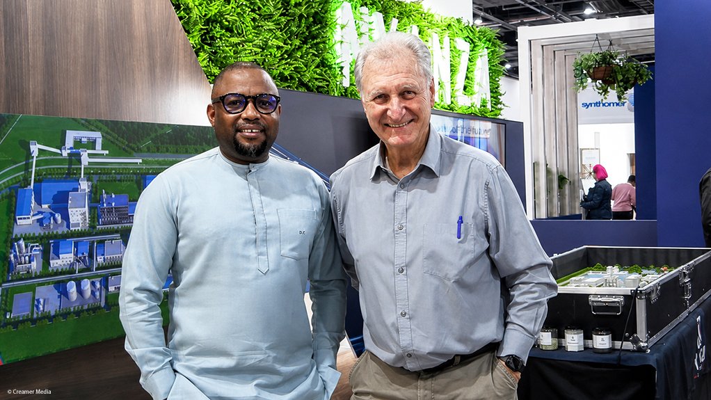 Nyanza CEO Donovan Chimhandamba with Mining Weekly’s Martin Creamer at Coatings for Africa.