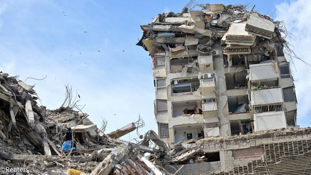 Venezuela building collapse 