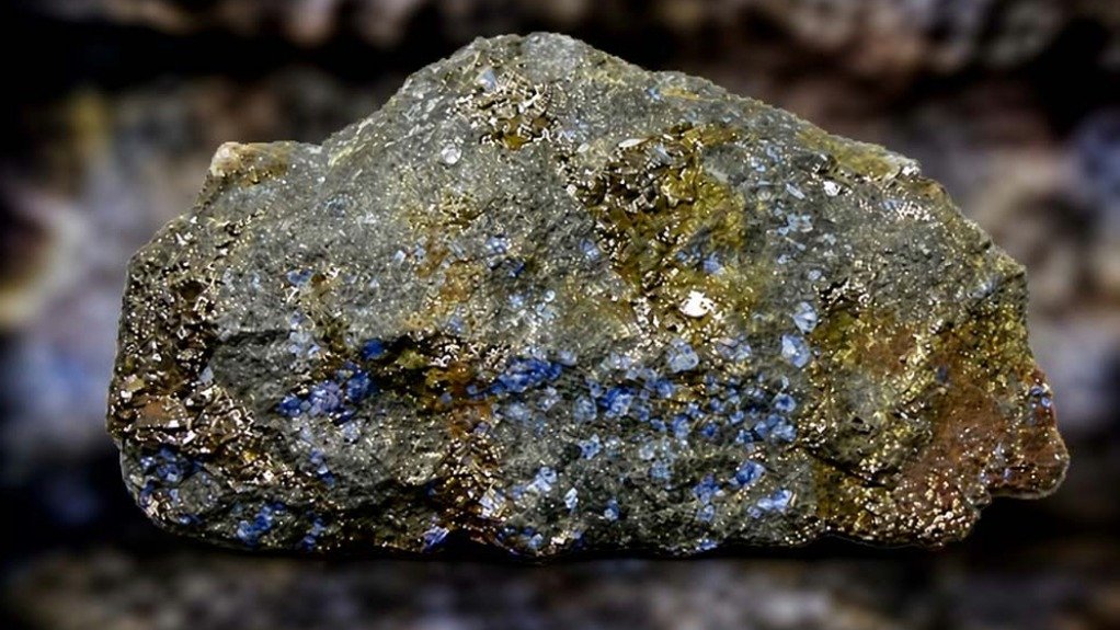 Tungsten ore