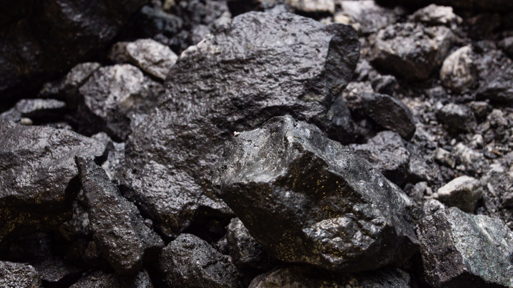 An image of raw iron-ore