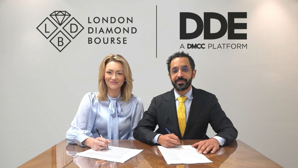 LDB president Charlotte Rose and DDE chairperson Ahmed Bin Sulayem