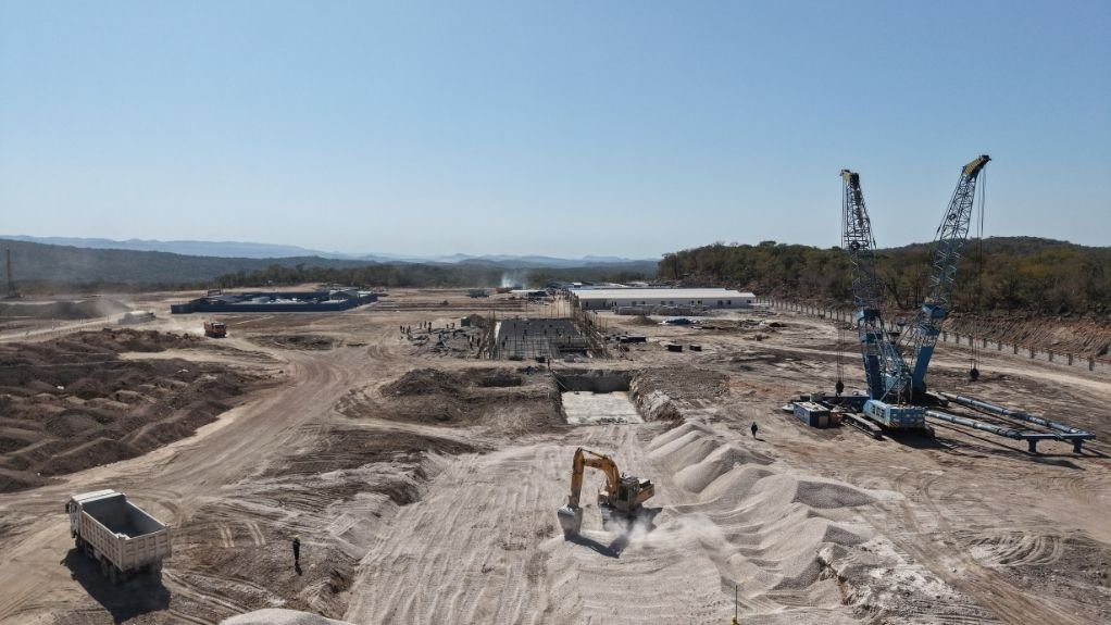 CONSTRUCTION UNDERWAY
The development of the Maamba power station in Sinazongwe includes a dedicated coal mine on an 8.15 ha site to fuel the plant