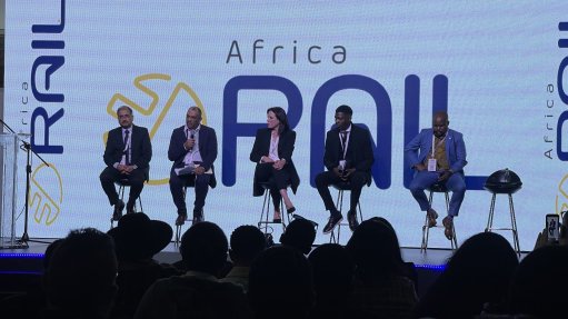  Menar Ports & Rail Sees Rail Reform as Key to Expanding South Africa's Logistics Capacity