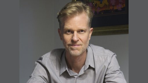 AI agents: augmenting, not replacing, human expertise in ICT professional services