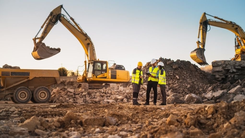 ENDLESS POSSIBILITIES
As infrastructure improves, regulatory frameworks mature and major mining projects gather pace, East and West Africa are creating demand for proven expertise and innovative mining solutions